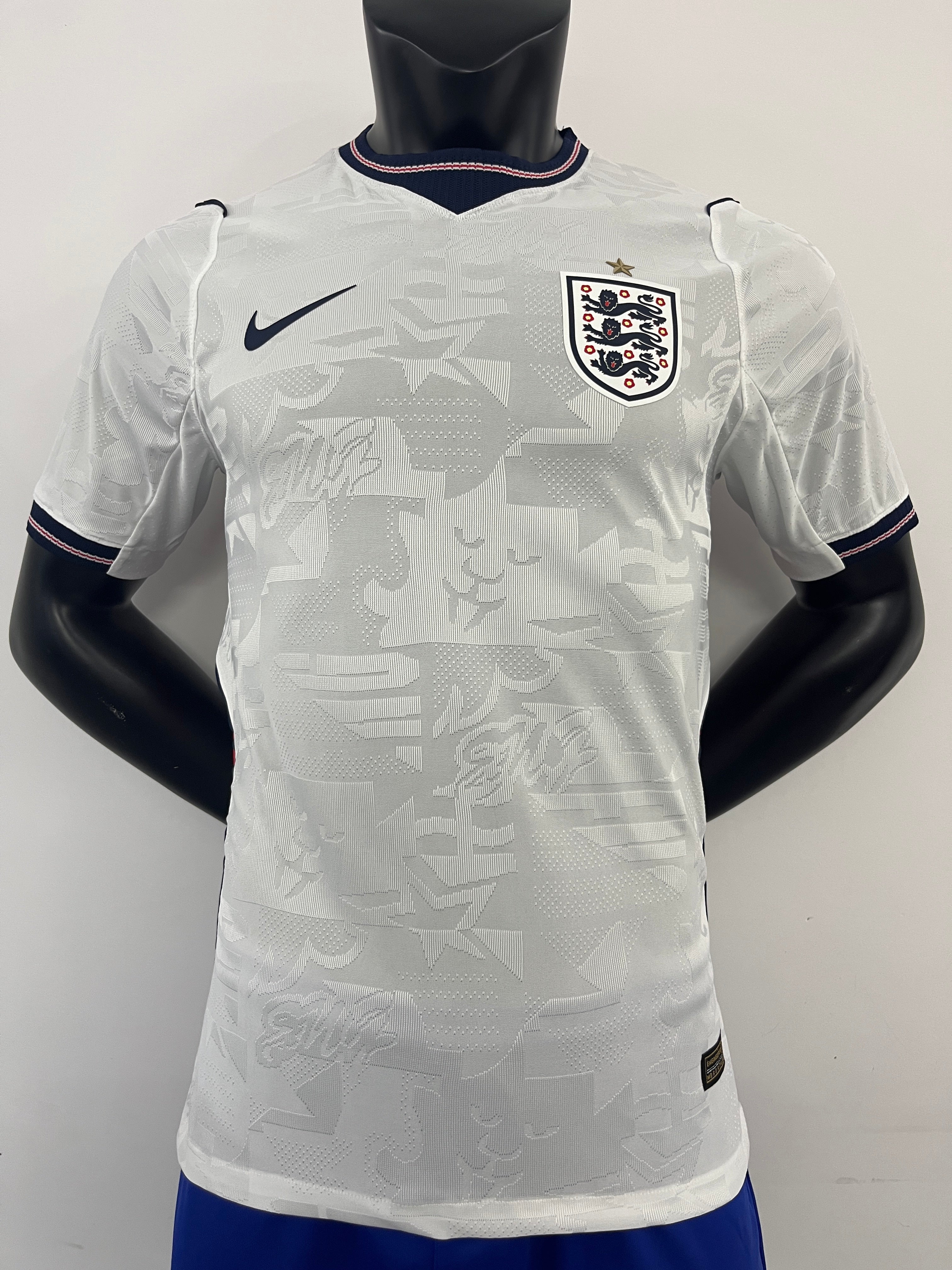 ENGLAND 26/27